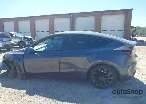 2023 Tesla Model Y Awd/Long Range Dual Motor All-Wheel Drive from USA, damaged, VIN 7SAYGAEE9PF971859